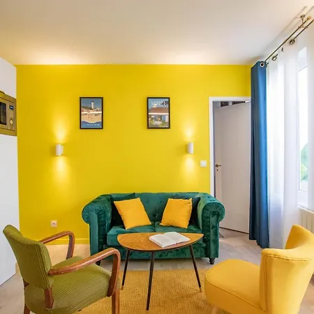 Le Jaune Vendée - T2 renové - Terrasse - Calme Niort Extérieur photo