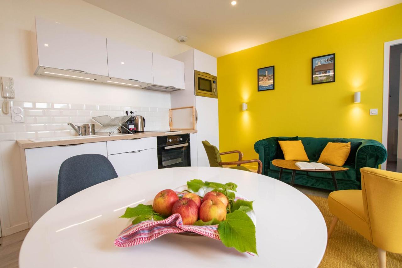 Le Jaune Vendée - T2 Renové - Terrasse - Calme *